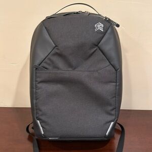 MYTH backpack 18 L